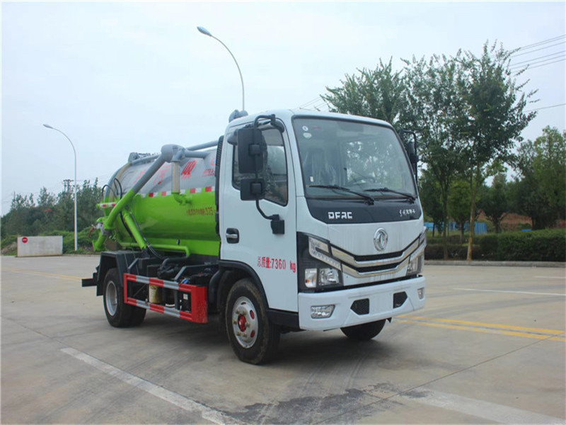 每日一款財(cái)富車推薦：抽吸效率高、自排及直灌的東風(fēng)天錦吸污車